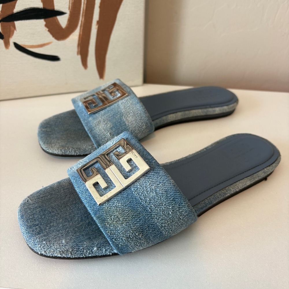 Givenchy 4G Denim Flat Slip On Sandals‎ Light Blue Distressed Size 36